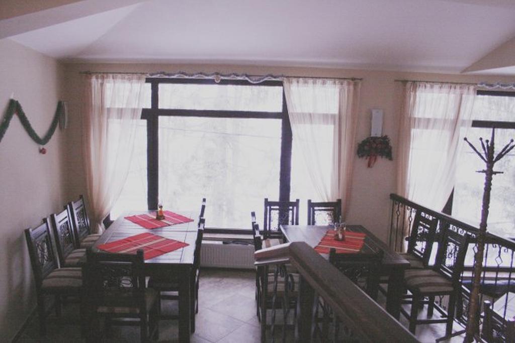 Family Hotel Ilinden 십코보 외부 사진